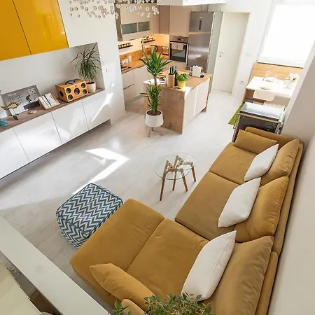 Isolana Center Rooftop Terrace Изола