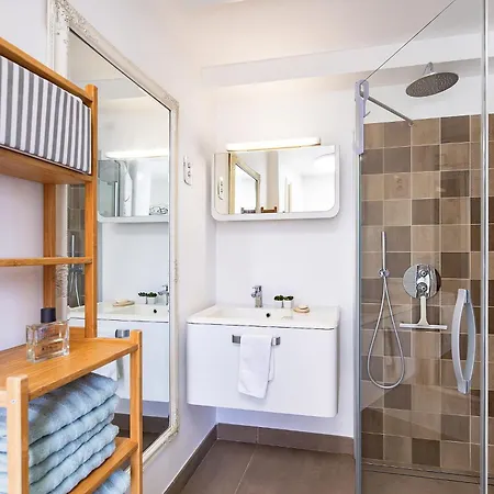 Isolana Center Rooftop Terrace Апартаменты *