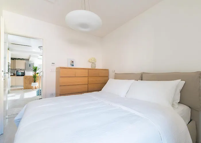 Isolana Center Rooftop Terrace 아파트 이졸라